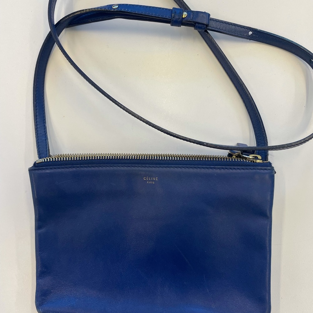 Celine Lambskin Small Trio Bag - Picture 3 of 13
